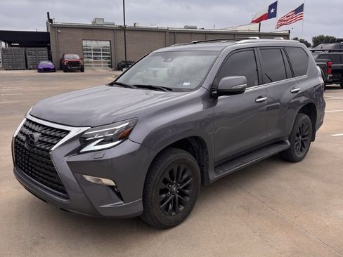 Used 2023 Lexus GX 460 Premium image 3