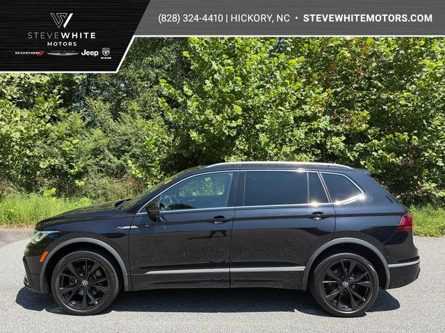 Used 2022 Volkswagen Tiguan SEL R-Line AWD/4WD image 1