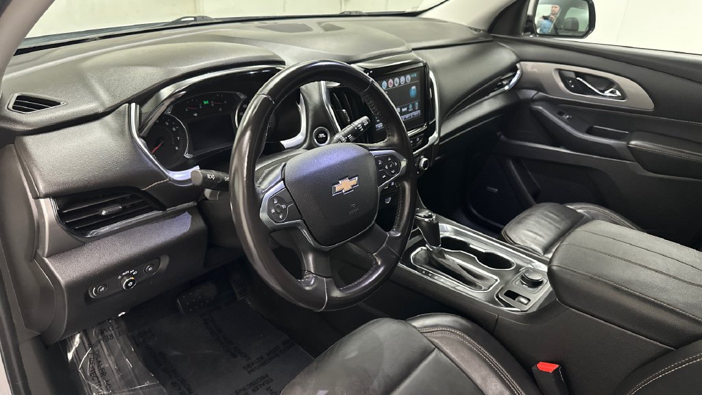 Used 2018 Chevrolet Traverse LT w/ LPO, Cargo Package AWD/4WD image 21