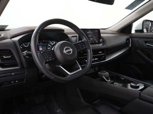Used 2023 Nissan Rogue SV w/ SV Premium B Package AWD/4WD image 24