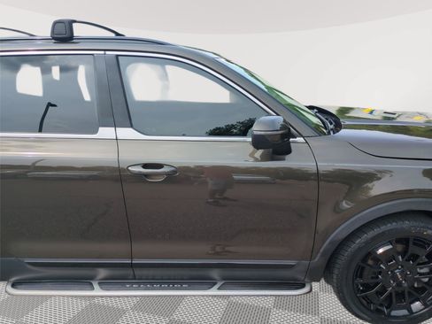 Used 2022 Kia Telluride EX w/ EX Premium Package AWD/4WD image 35