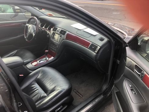 Used 2002 Lexus ES 330 image 4