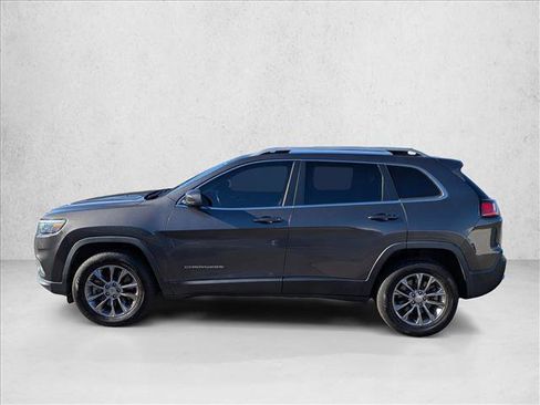 Used 2019 Jeep Cherokee Latitude Plus image 8