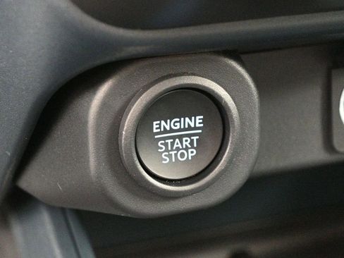 New 2025 Ford Maverick Lobo image 13