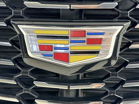 Used 2019 Cadillac XT4 Premium Luxury image 24