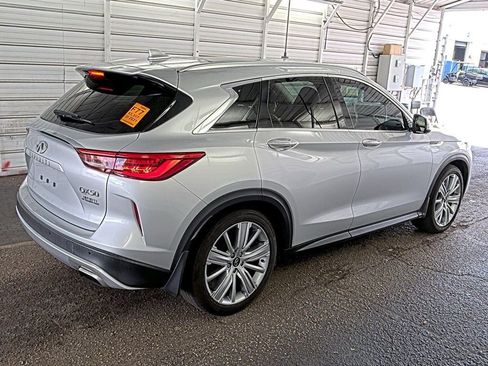 Used 2021 INFINITI QX50 Sensory image 5