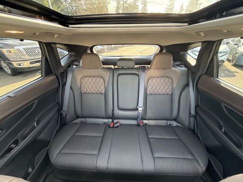 New 2025 Nissan Murano Platinum image 18