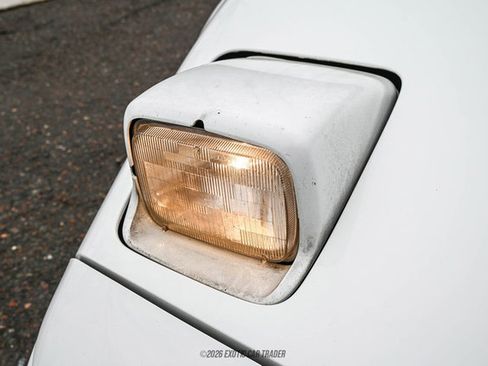 Used 1995 Chevrolet Corvette Coupe RWD image 78