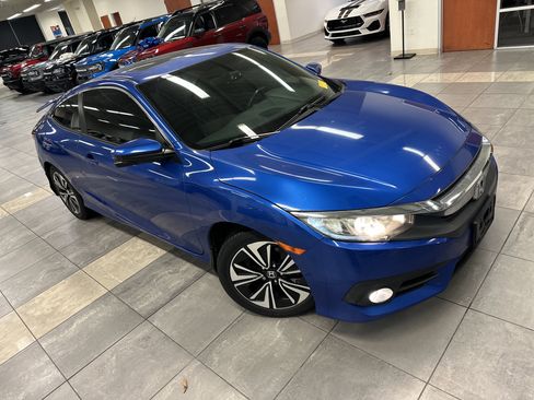 Used 2017 Honda Civic EX-L image 9