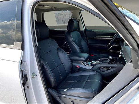 Used 2022 Kia Telluride EX w/ EX Premium Package AWD/4WD image 31