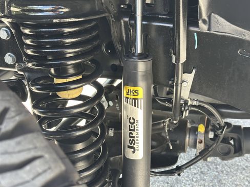 Used 2024 Jeep Wrangler Unlimited Sport image 15