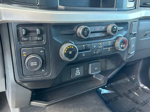 Used 2026 Ford F250 XLT AWD/4WD image 38