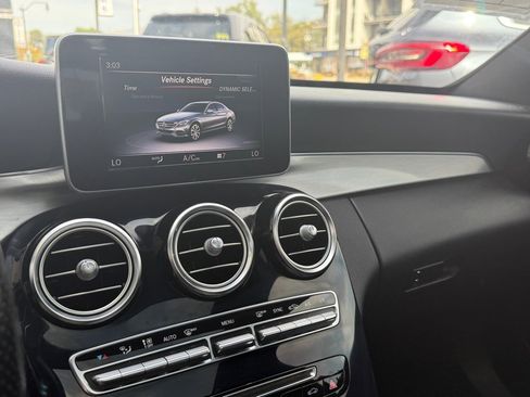 Used 2018 Mercedes-Benz C 300 4MATIC Sedan image 29