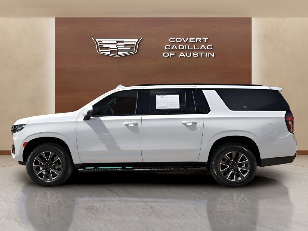 Used 2022 Chevrolet Suburban Z71 w/ Luxury Package AWD/4WD image 2