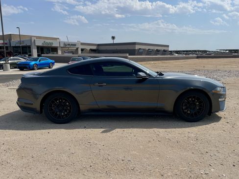Used 2019 Ford Mustang Coupe w/ Equipment Group 101A RWD image 6