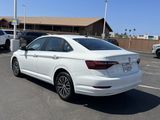 Used 2019 Volkswagen Jetta SE image 3