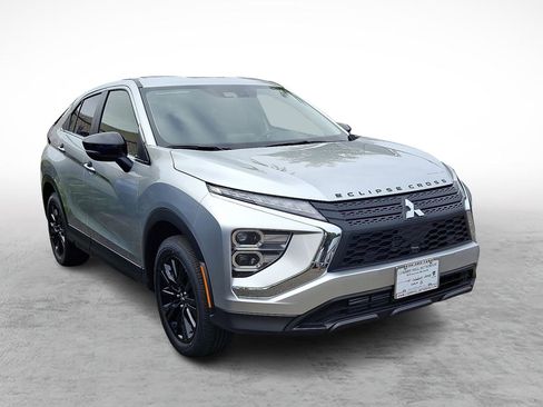 New 2026 Mitsubishi Eclipse Cross LE image 3