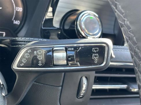 Used 2022 Lincoln Corsair Standard w/ Equipment Group 101A image 23