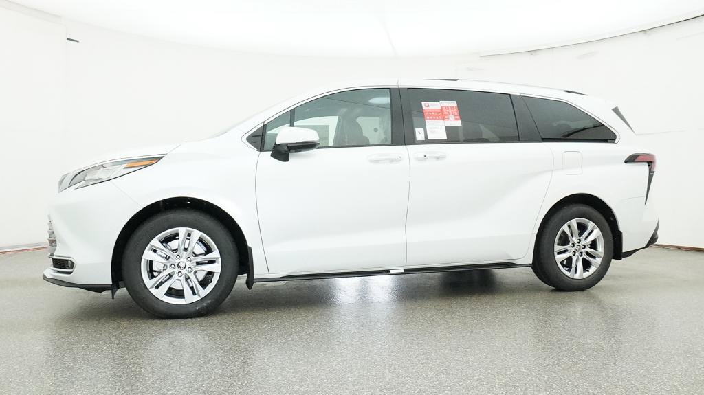 Used 2026 Toyota Sienna Limited FWD image 21