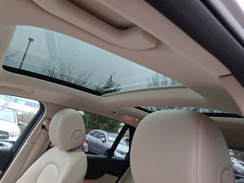 Certified 2022 Mercedes-Benz GLC 300 GLC 300 image 14