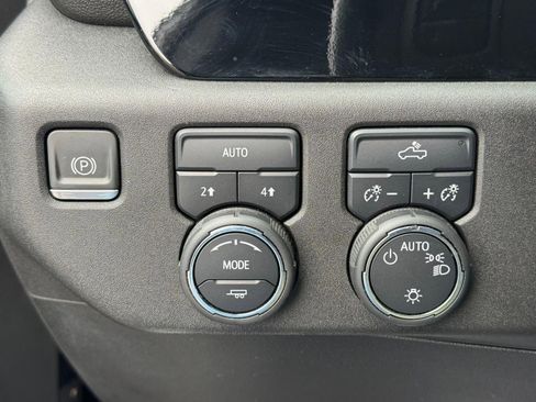 Certified 2023 Chevrolet Silverado 1500 LT w/ Protection Package image 12