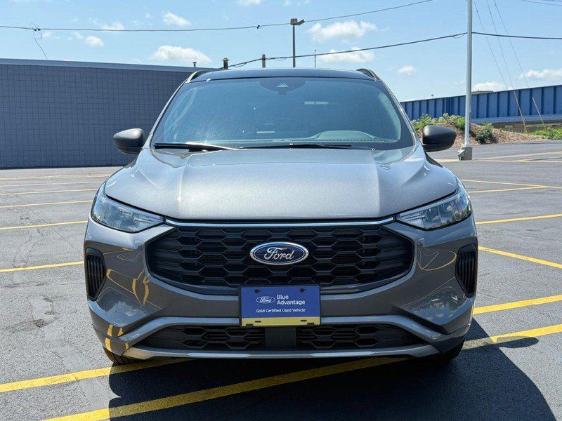 Used 2023 Ford Escape ST-Line w/ Tech Pack #1 AWD/4WD image 12