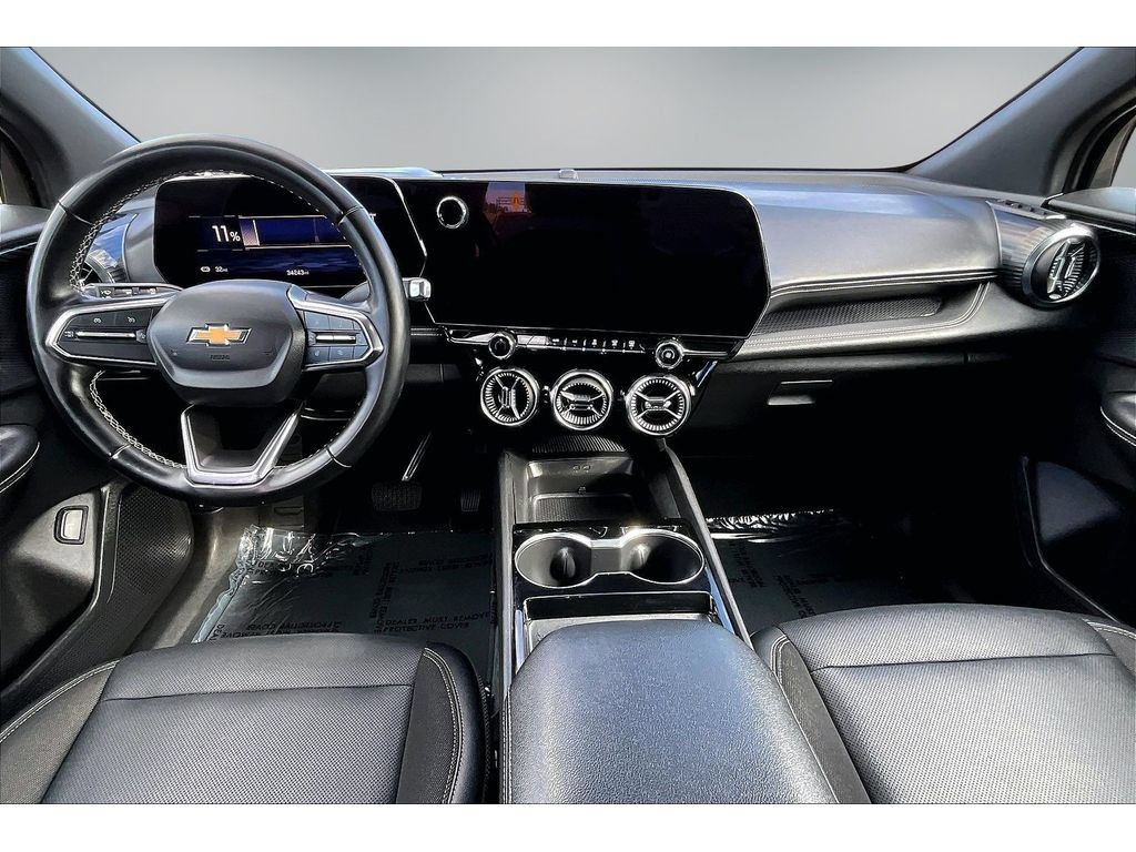 Used 2024 Chevrolet Blazer EV LT AWD/4WD image 7
