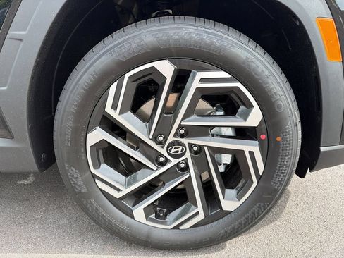 New 2026 Hyundai Tucson Limited FWD image 13