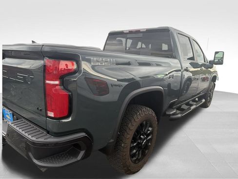 Used 2025 Chevrolet Silverado 2500 LT w/ Trail Boss Package AWD/4WD image 24