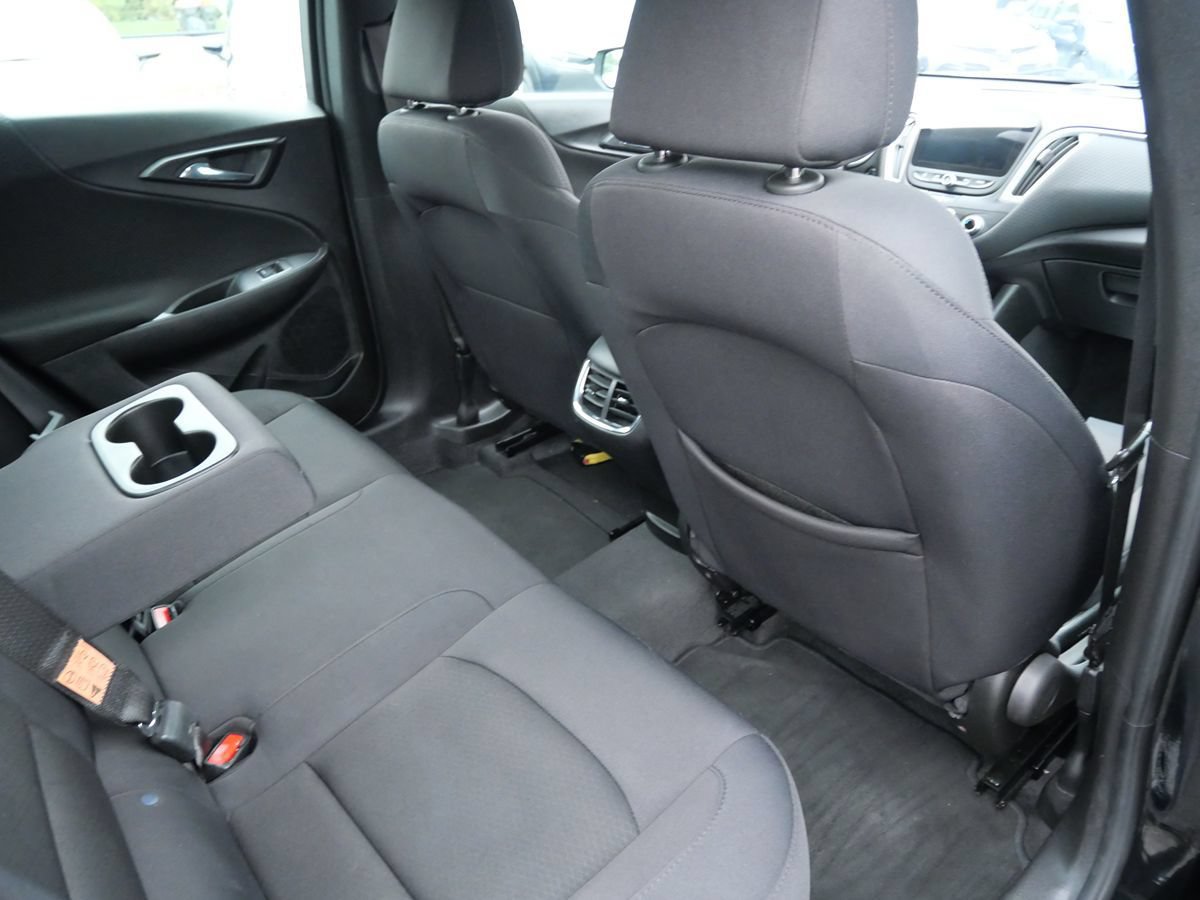 Used 2023 Chevrolet Malibu LT FWD image 26