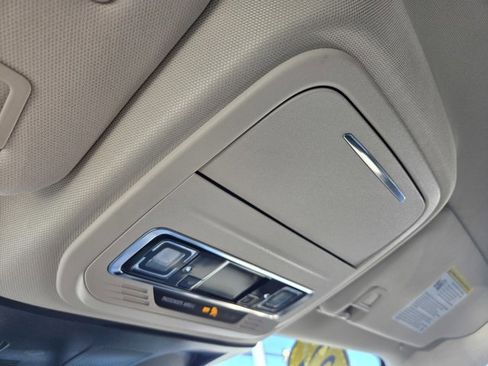 Used 2022 Lincoln Corsair AWD w/ Equipment Group 101A image 17