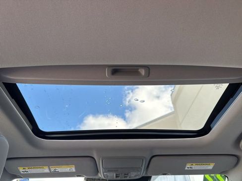 Used 2022 Honda CR-V Touring image 24