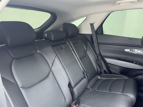 Used 2023 Genesis GV70 2.5T w/ Advanced Package image 49