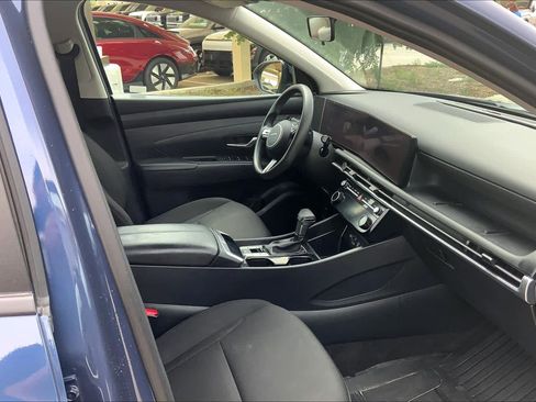 Used 2025 Hyundai Tucson SEL FWD image 9