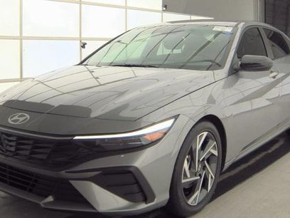 Used 2025 Hyundai Elantra Sport