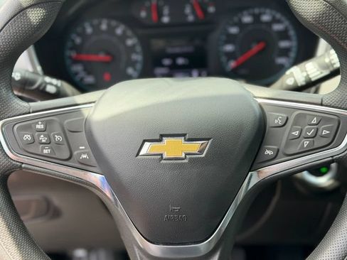 Used 2024 Chevrolet Equinox LS FWD image 25
