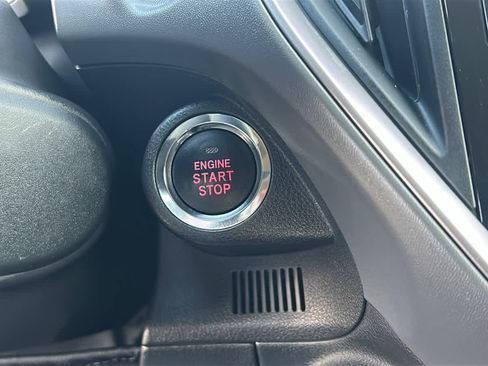 Certified 2024 Subaru Crosstrek 2.0i Premium AWD/4WD image 18