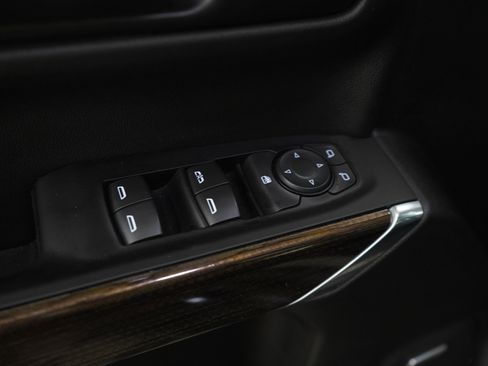 Used 2020 Chevrolet Silverado 1500 RST w/ All-Star Edition AWD/4WD image 18