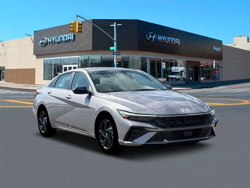 New 2026 Hyundai Elantra SEL Sport Premium FWD image 11