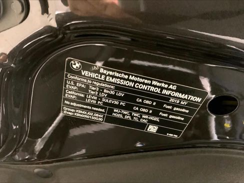 Used 2019 BMW 530i xDrive w/ Executive Package image 31