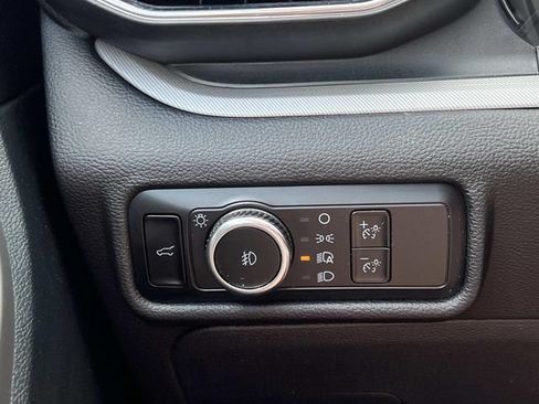 Certified 2023 Ford Explorer XLT w/ Equipment Group 202A AWD/4WD image 30