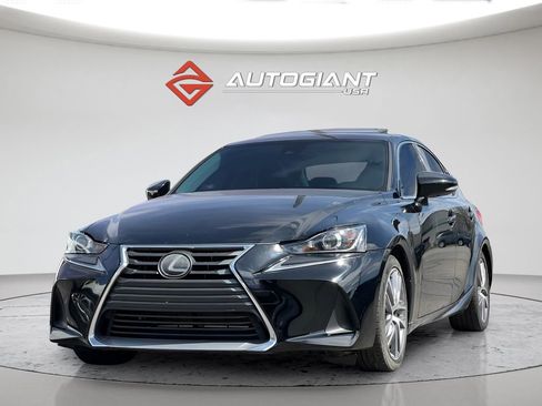 Used 2018 Lexus IS 300 w/ Accessory Package 2 RWD image 13