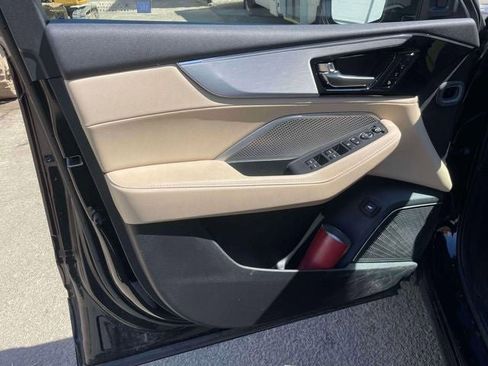 Used 2023 Acura MDX SH-AWD image 14