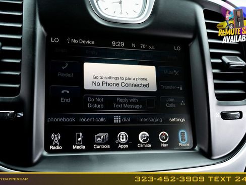 Used 2016 Chrysler 300 C RWD image 38