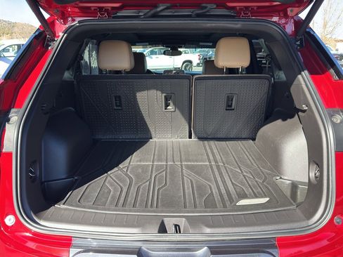 Used 2023 Chevrolet Blazer Premier w/ Enhanced Convenience Package image 12