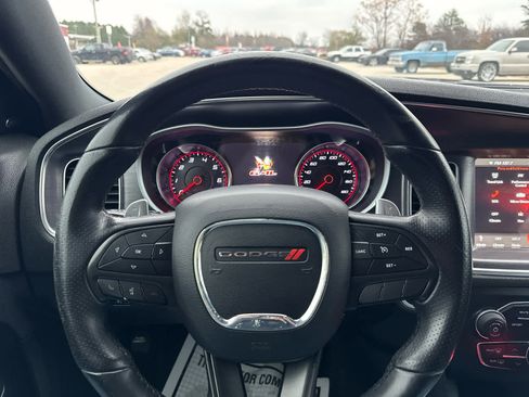 Used 2018 Dodge Charger R/T Scat Pack w/ Driver Confidence Group image 21