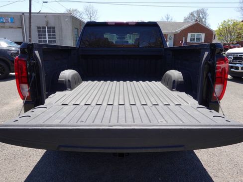 Used 2024 GMC Sierra 1500 Pro w/ Graphite Edition AWD/4WD image 22