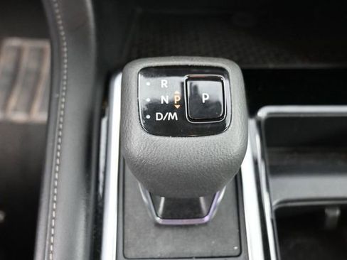 Used 2025 Nissan Pathfinder SV FWD image 27