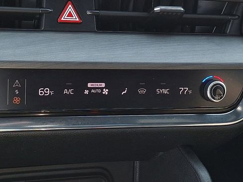 Certified 2023 Kia Sportage X-Pro Prestige AWD/4WD image 22
