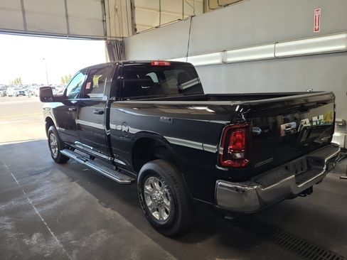 Used 2026 RAM 2500 Big Horn AWD/4WD image 8